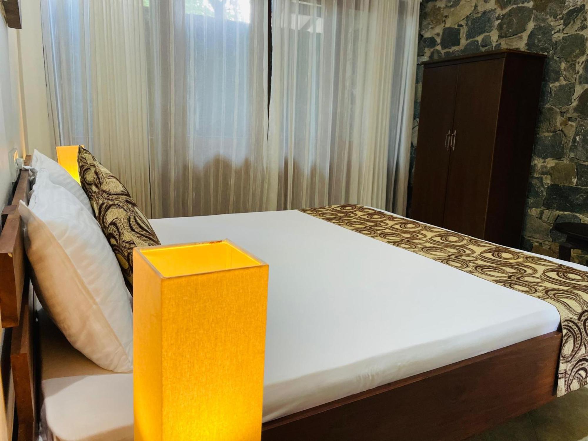 Twin Blocks Nature Resort Anuradhapura Ngoại thất bức ảnh